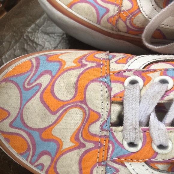 Vans Old Skool Stacked Platform Groovy Orange UV Ink Peace Sign Wmns 8 Men 6.5 - Picture 5 of 7
